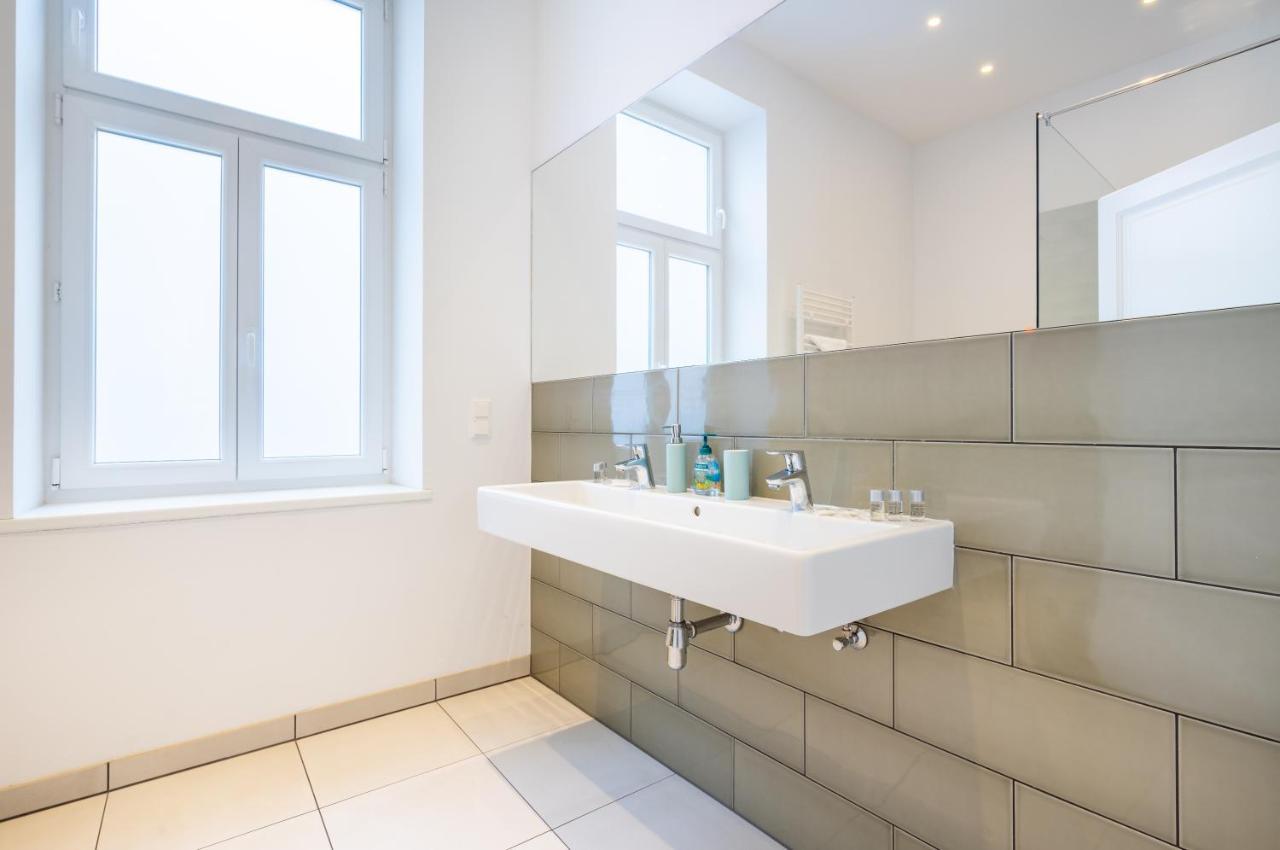 Modernes Apartment Im Charmanten Cottage Viertel Wiedeń Zewnętrze zdjęcie